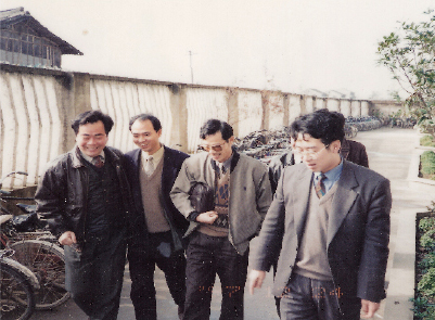 市委統(tǒng)戰(zhàn)部副部長(zhǎng)、市工商聯(lián)黨組書記盧建宇一行蒞臨我校